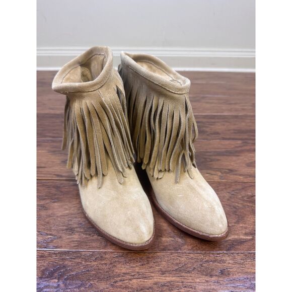 FRYE Ilana Fringe Short Bootie Sand Suede, Sz 8B - Picture 2 of 11